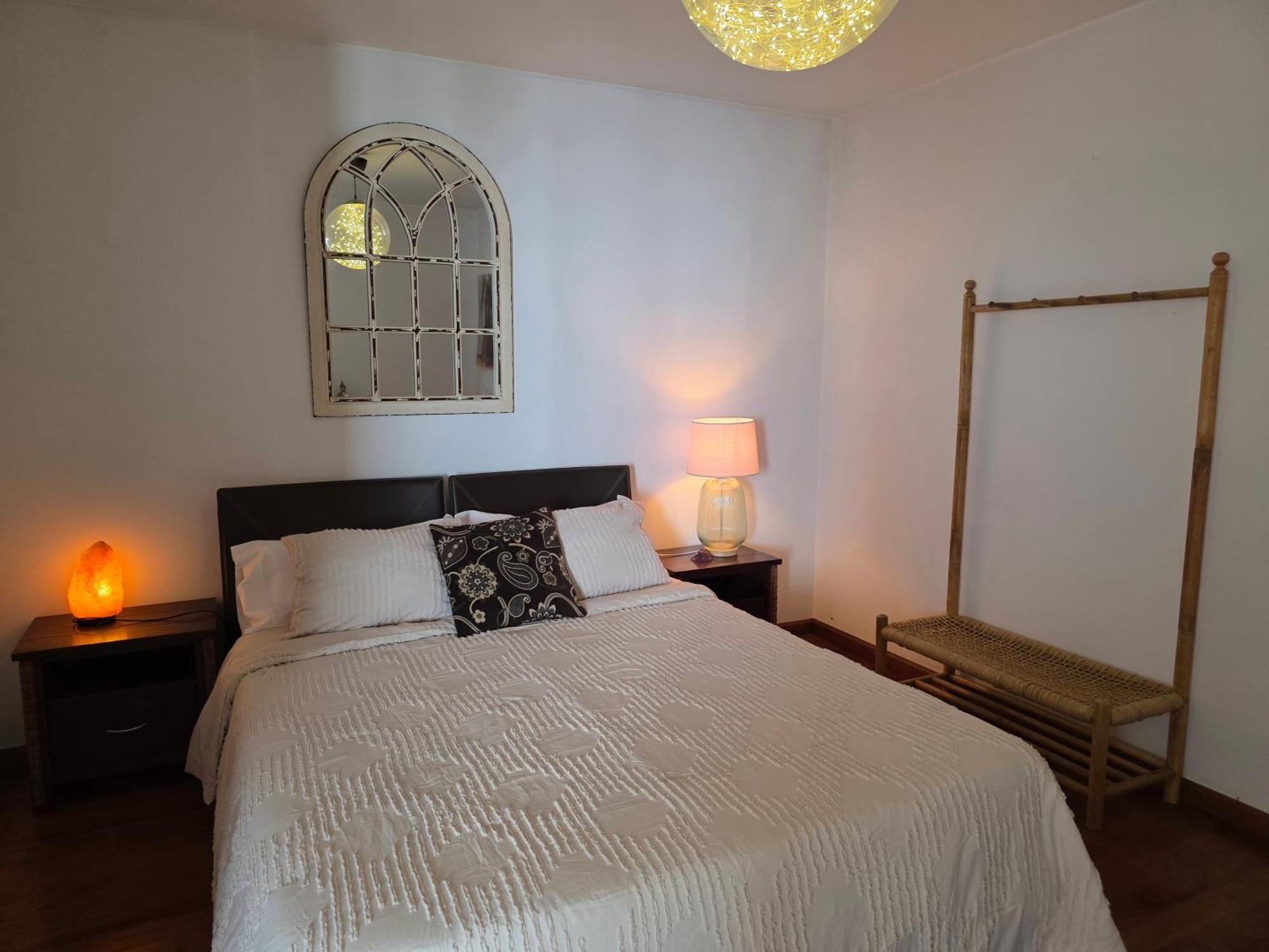 Alunita & Pirita, Habitacion Con Jardin, Terraza Y Wifi En Zona Tranquila Y Centrica Nazaret Rom bilde